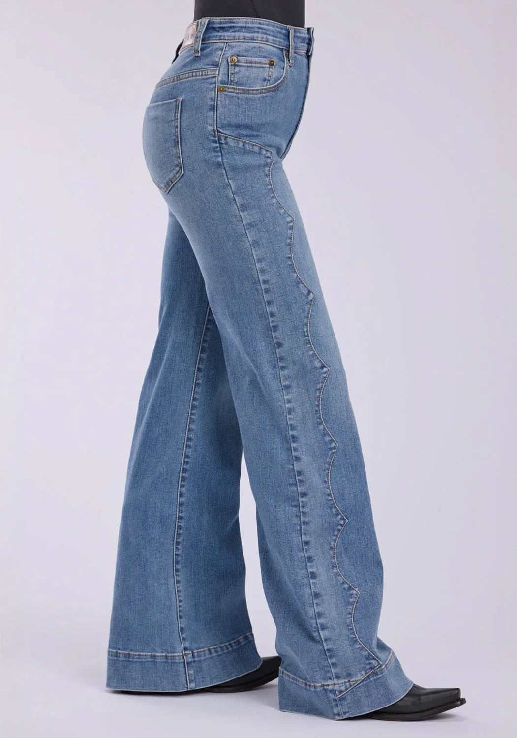 Ladies Tin Haul Side Yoke Details