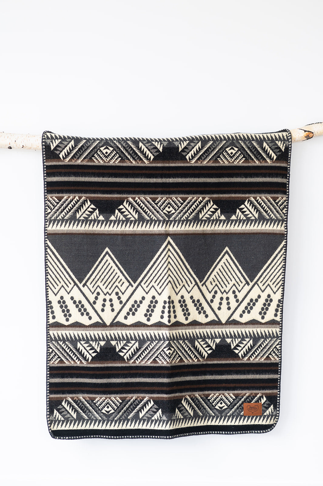 HEART PRINT THREADS