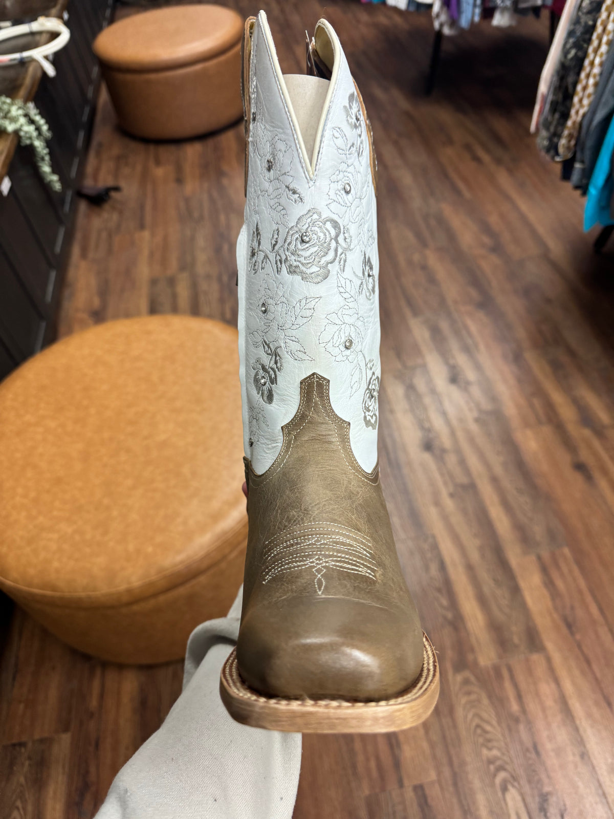 Womens Chloe Roper Boots