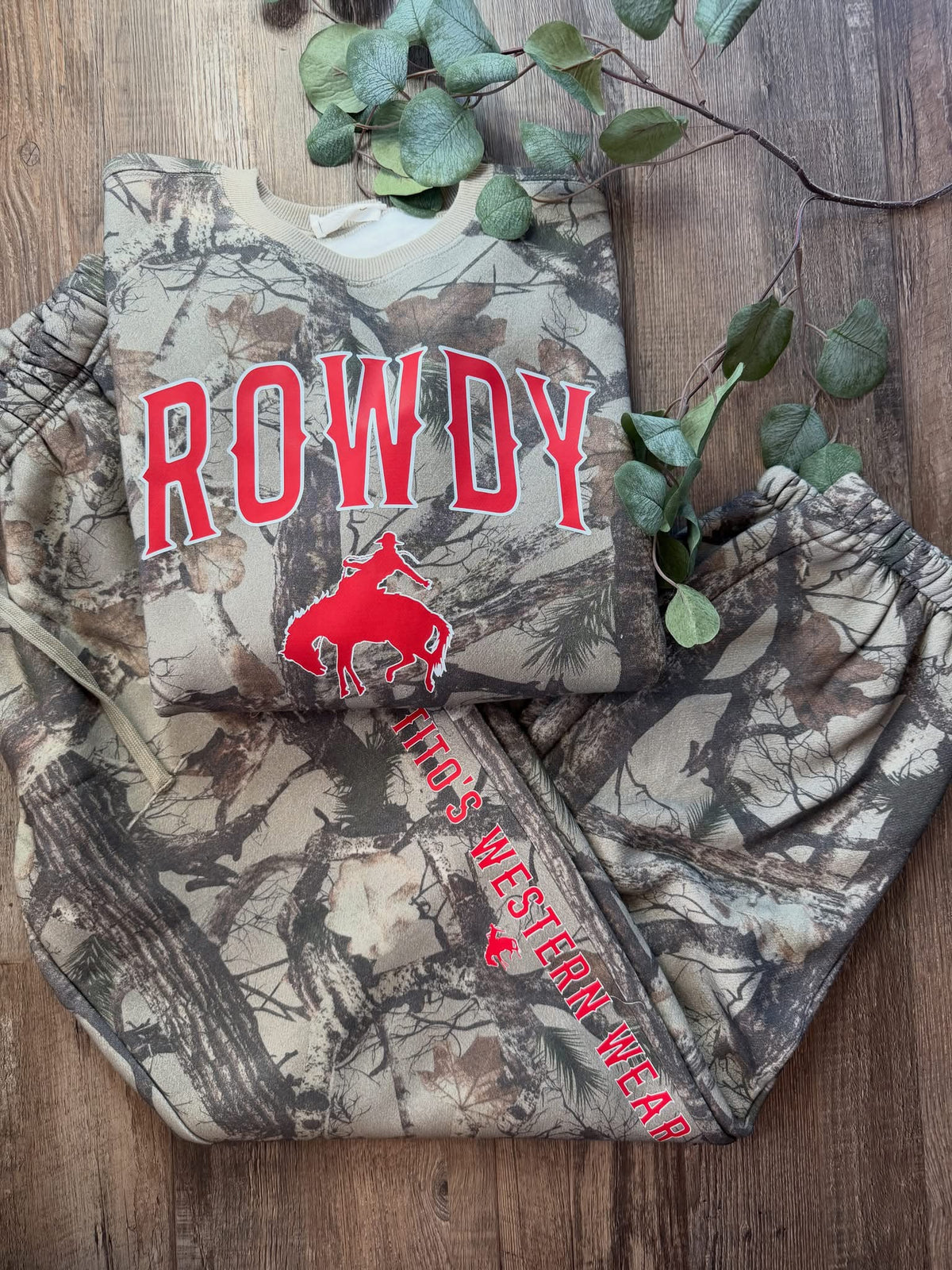 Camo Titos Sweats