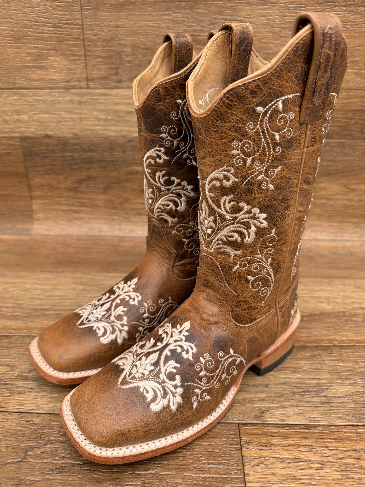 Old West Embroidered Women's Square Toe 18177